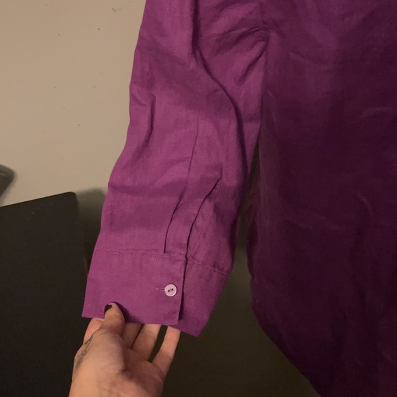 Chico’s Button Down Top - Picture 3 of 4